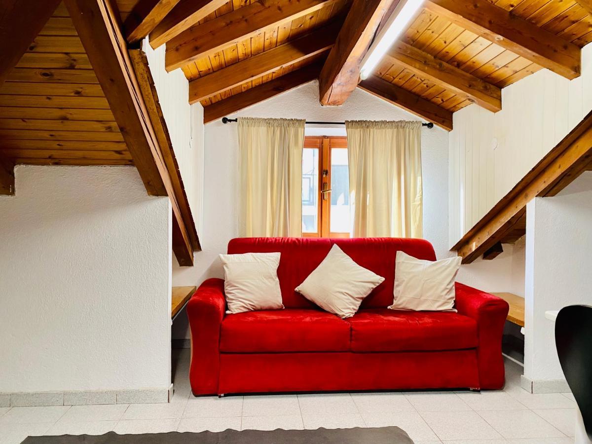 Casa Dei Leoni Lejlighed Aosta Eksteriør billede